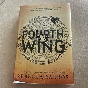 Fourth Wing by Rebecca Yarros